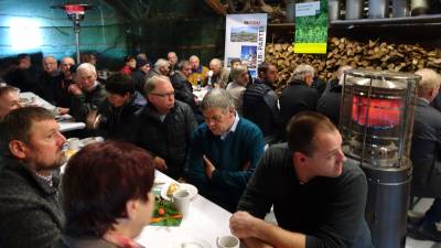 Interessierte Zuhörer bei der Bürgerwerkstatt Landwirtschaft und Artenvielfalt