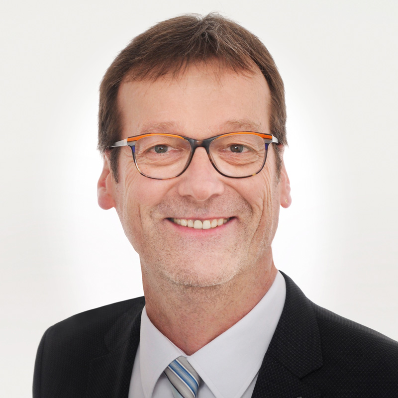  Manfred Traub