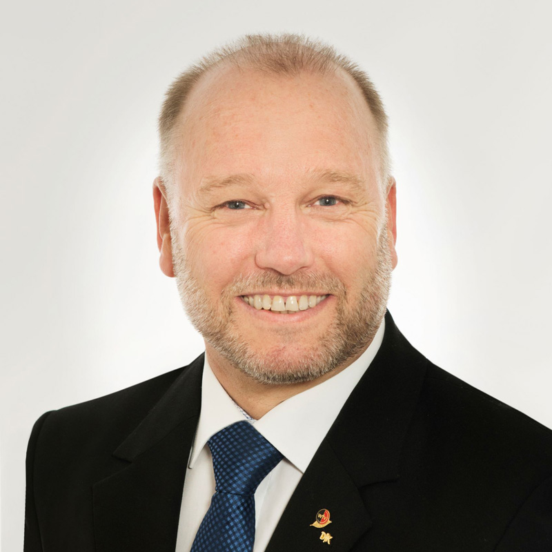  Armin Peter